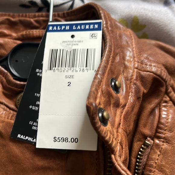 I have never worn this jacket. I don’t like wearingg leather jacket. - Picture 2 of 8